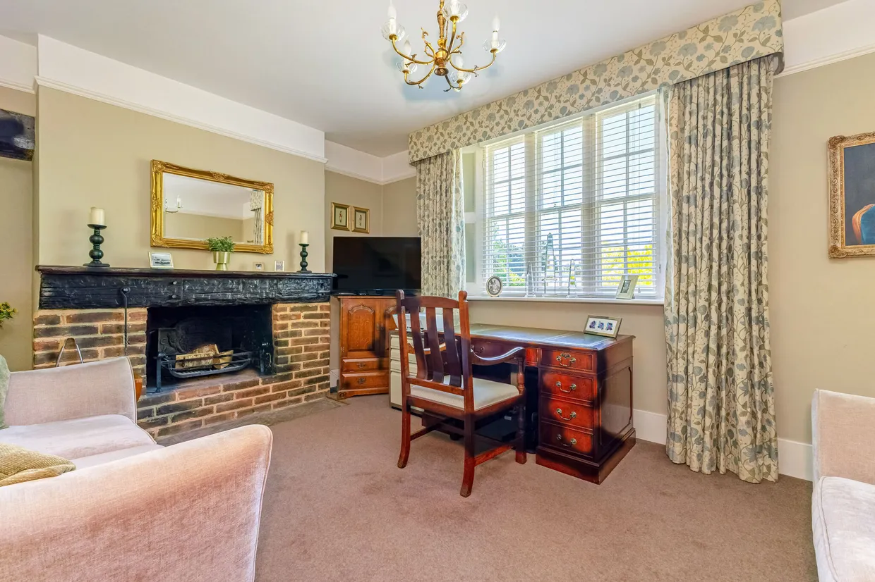 Oxted Road, Godstone, RH9 photo 14