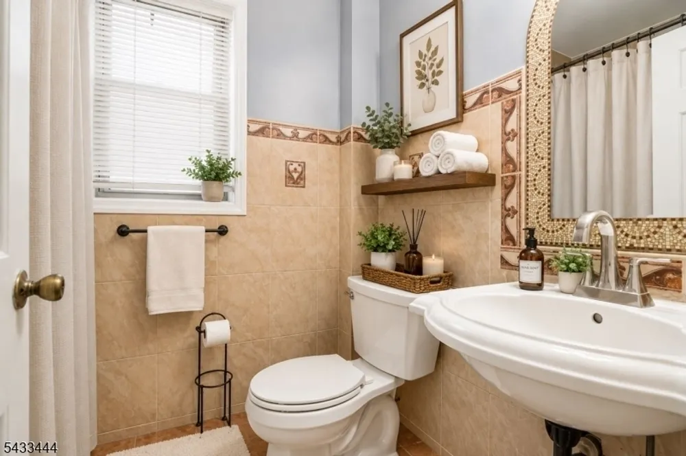 2198 Halsey St, Union, NJ 07083