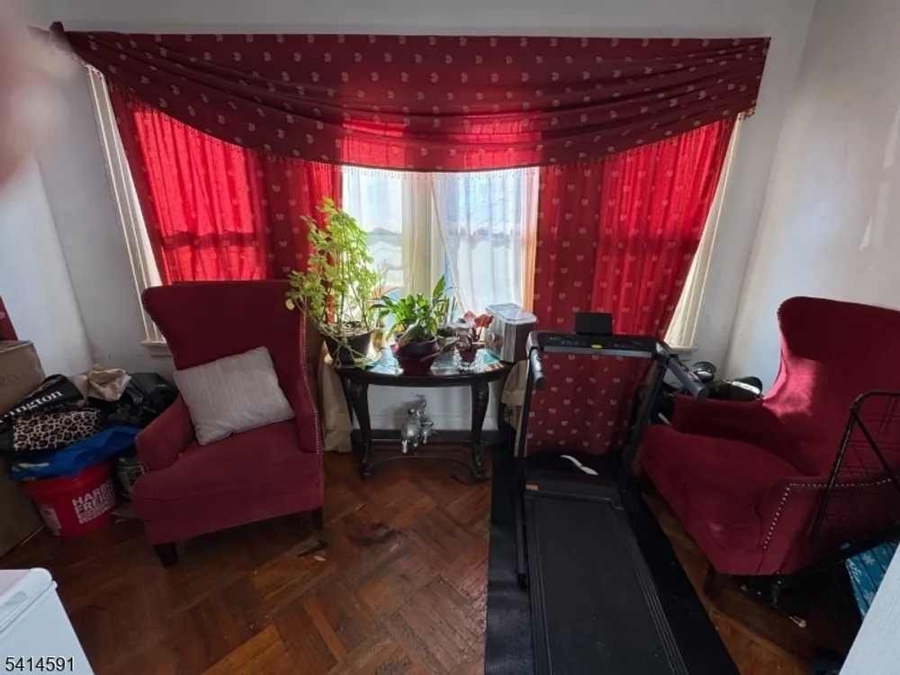 533 11th Ave, Paterson, NJ 07514