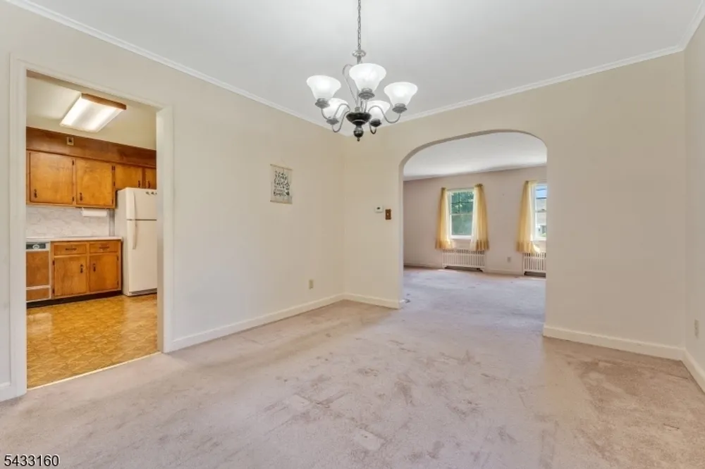 230 Swarthmore Rd, Linden, NJ 07036