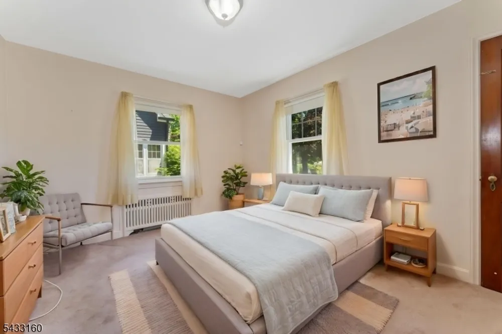 230 Swarthmore Rd, Linden, NJ 07036