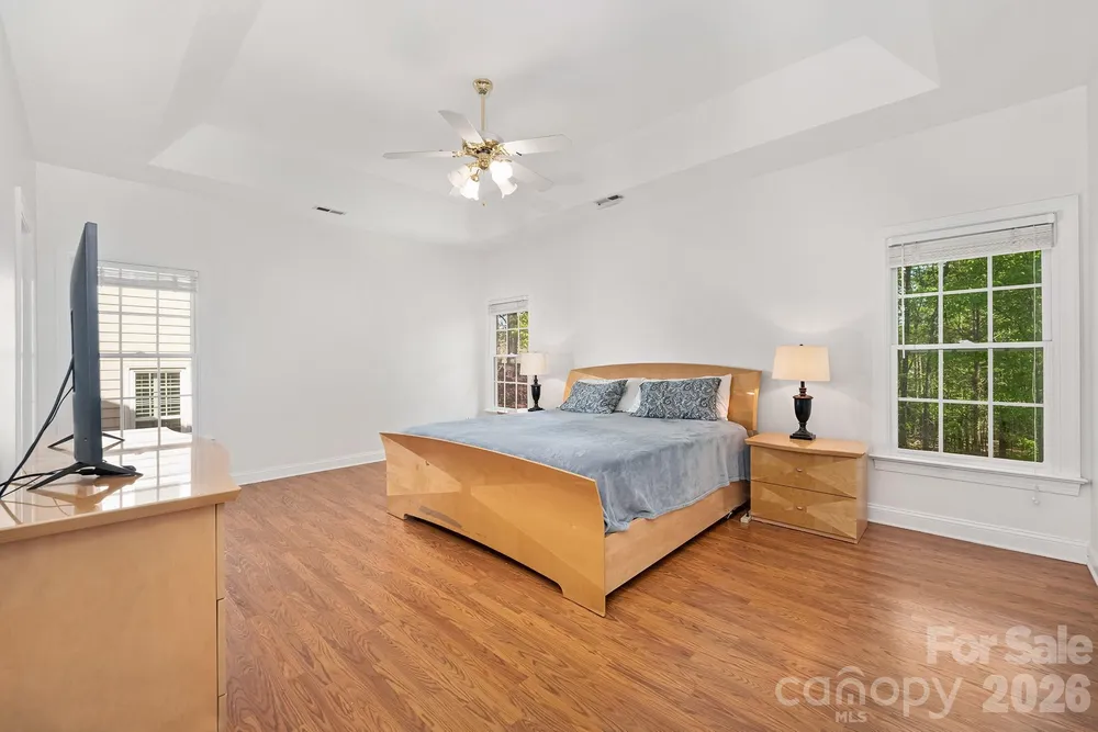 8908 Leinster Dr, Charlotte, NC 28277