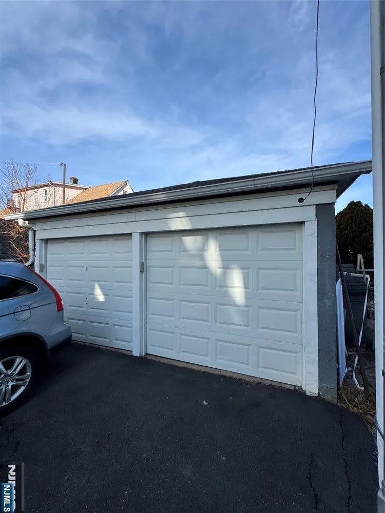 535 11th Ave, Paterson, NJ 07514