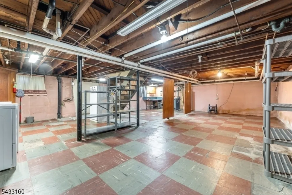 230 Swarthmore Rd, Linden, NJ 07036