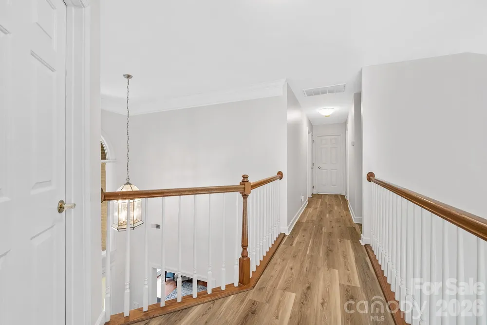8908 Leinster Dr, Charlotte, NC 28277