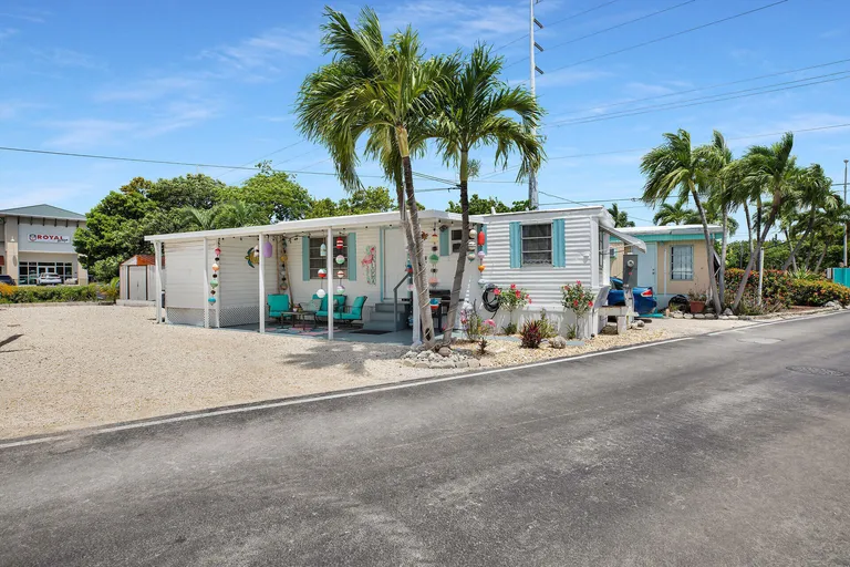 6099 Overseas Hwy, Marathon, FL 33050