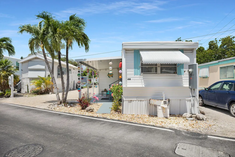 6099 Overseas Hwy, Marathon, FL 33050