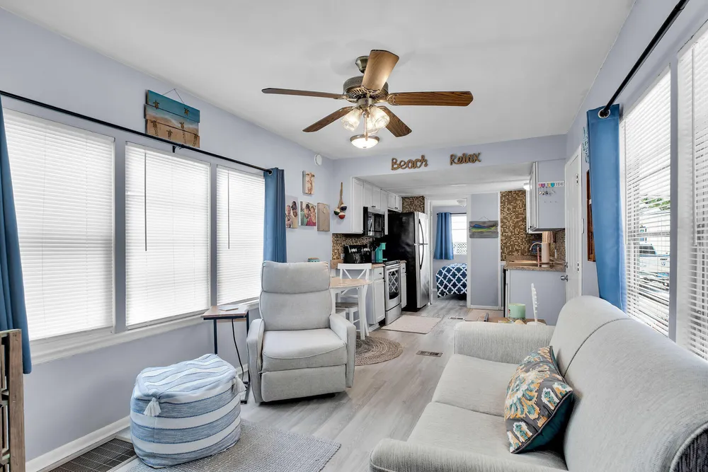 6099 Overseas Hwy, Marathon, FL 33050