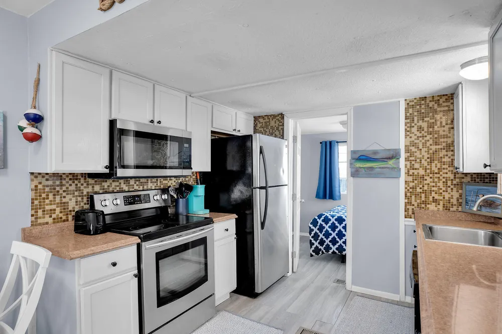 6099 Overseas Hwy, Marathon, FL 33050