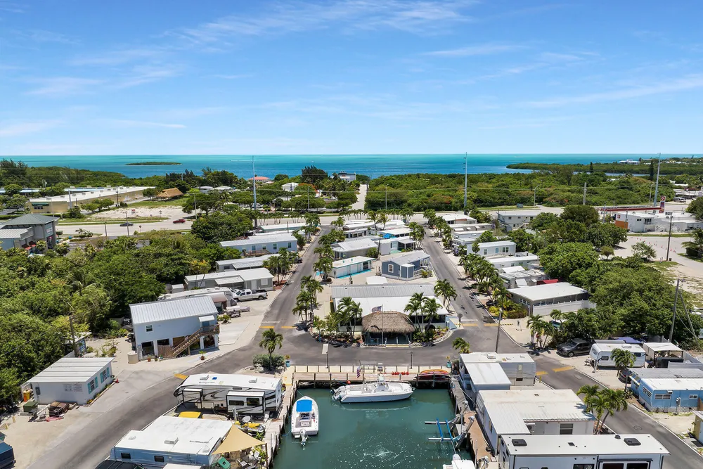 6099 Overseas Hwy, Marathon, FL 33050