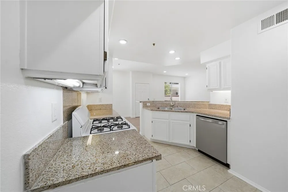 12921 Ternberry Ct, Tustin, CA 92782