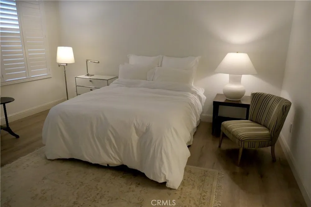 240 Mayfair, Irvine, CA 92620