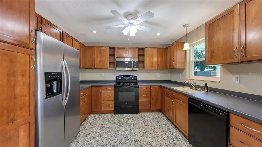2542 Tulip St, Sarasota, FL 34239