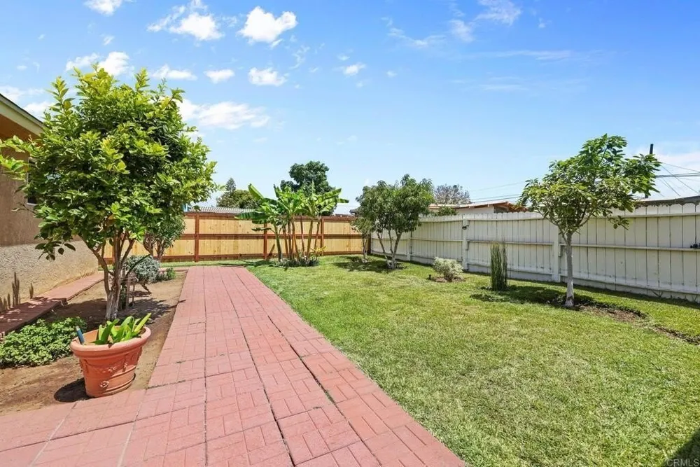 725 5th Ave, Chula Vista, CA 91910-5407