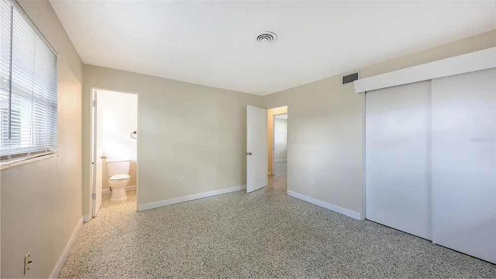 2542 Tulip St, Sarasota, FL 34239
