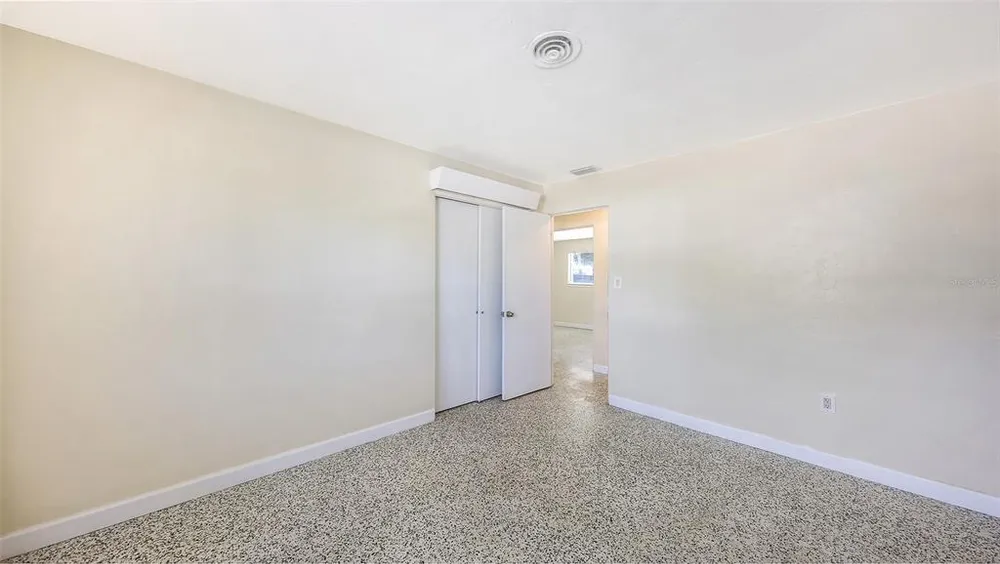 2542 Tulip St, Sarasota, FL 34239
