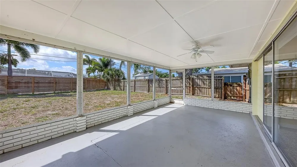 2542 Tulip St, Sarasota, FL 34239
