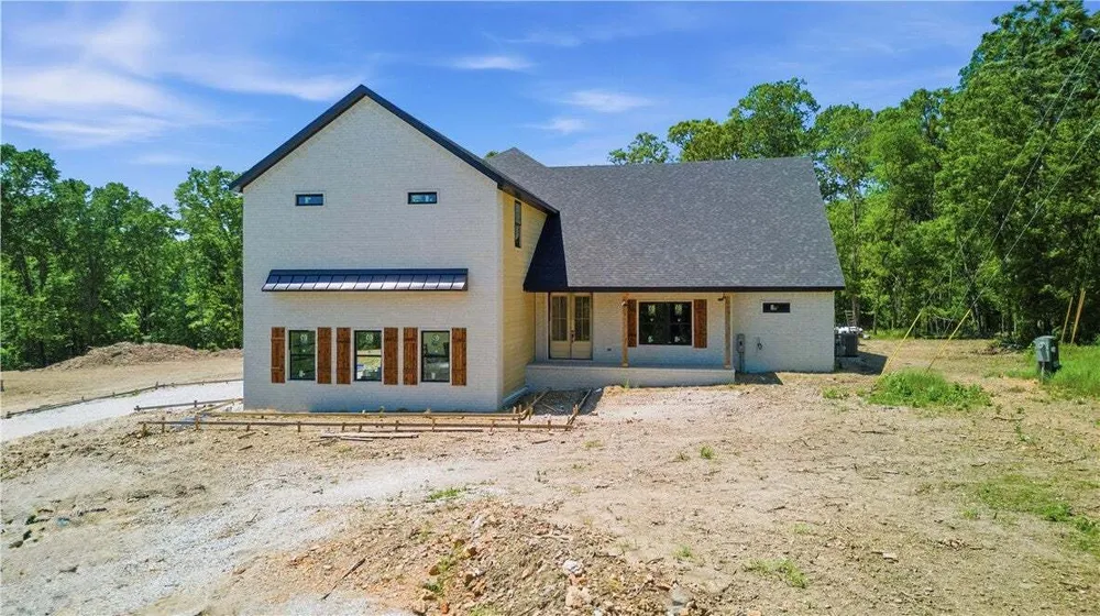 5116 Joe Ln, Rogers, AR 72756
