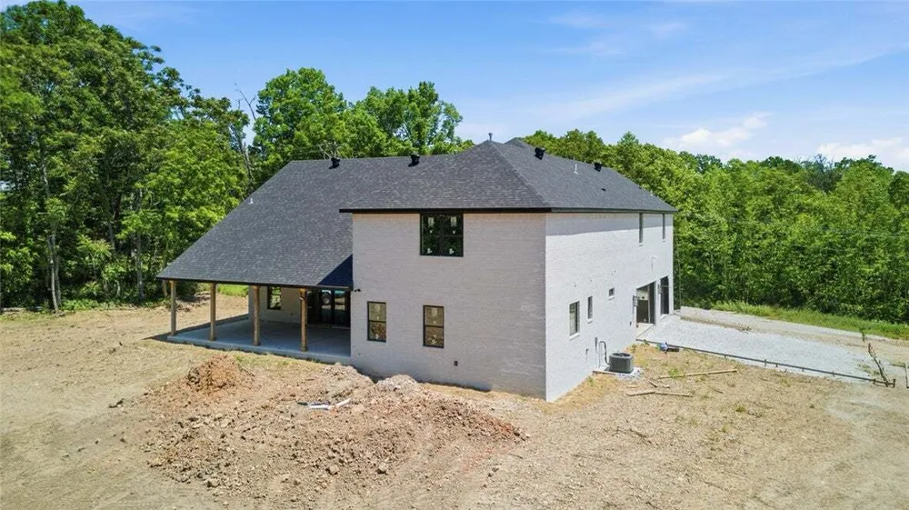 5116 Joe Ln, Rogers, AR 72756