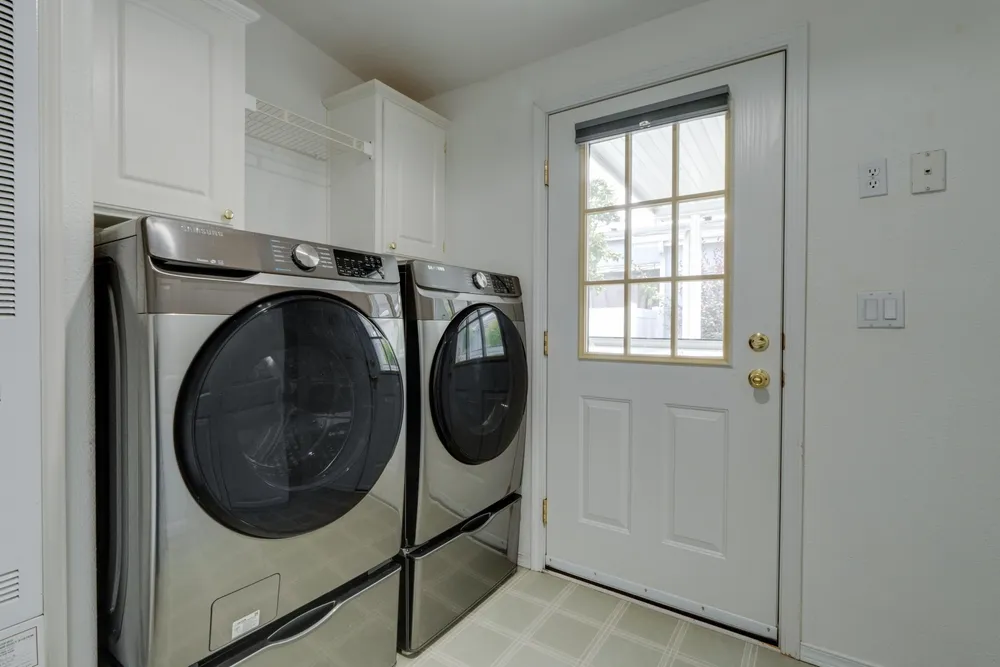 4525 S Sunny Creek Cir, Spokane, WA 99224