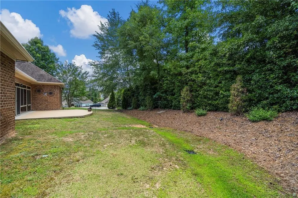 4507 Lakewood Dr, Phenix City, AL 36867