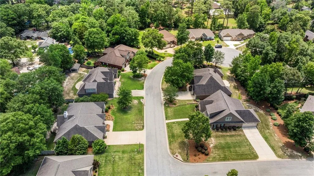 4507 Lakewood Dr, Phenix City, AL 36867