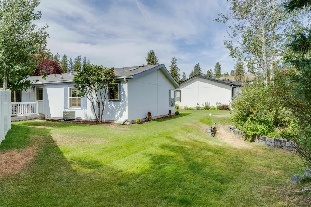 4525 S Sunny Creek Cir, Spokane, WA 99224