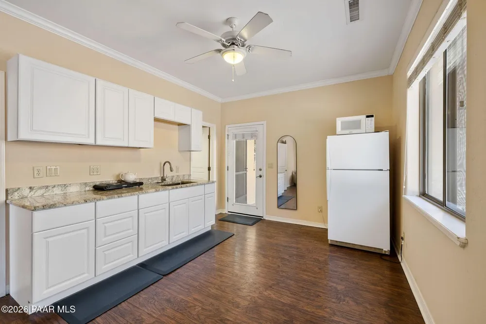 5562 Lemonmint Ln, Prescott, AZ 86305