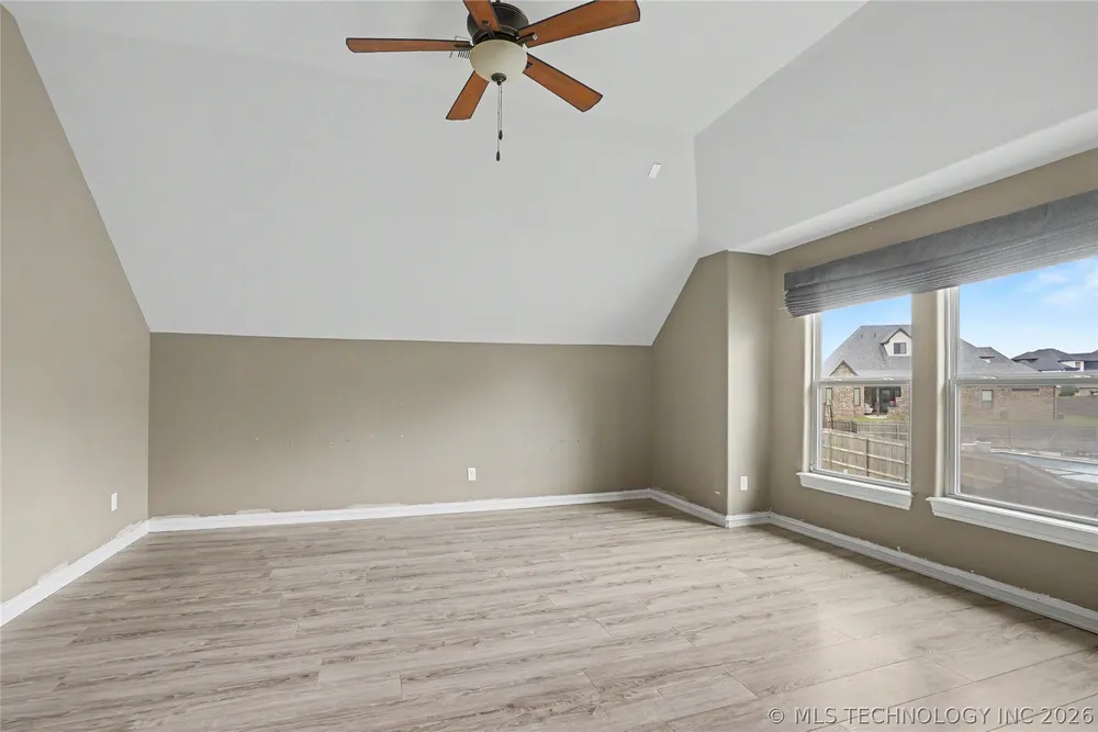 12711 S 3rd St, Jenks, OK 74037