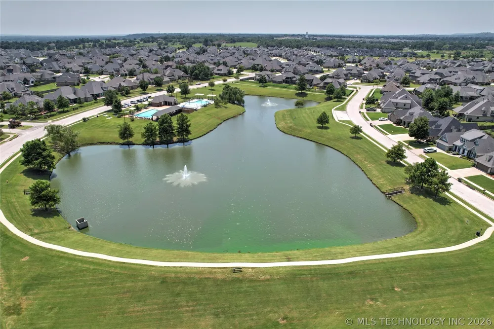 12711 S 3rd St, Jenks, OK 74037