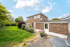 Crozier Drive, South Croydon, CR2 photo 8