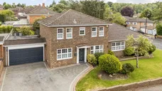 Crozier Drive, South Croydon, CR2 photo 11