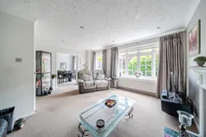 Crozier Drive, South Croydon, CR2 photo 12