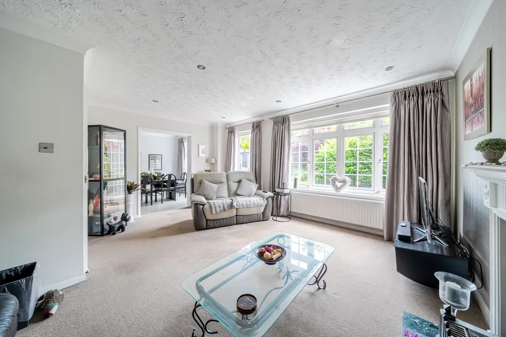 Crozier Drive, South Croydon, CR2 photo 12
