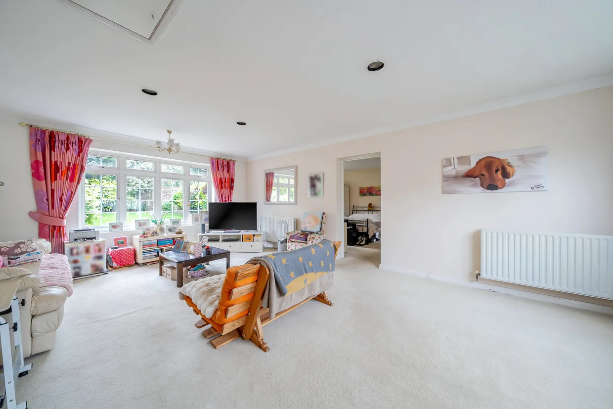 Crozier Drive, South Croydon, CR2 photo 17