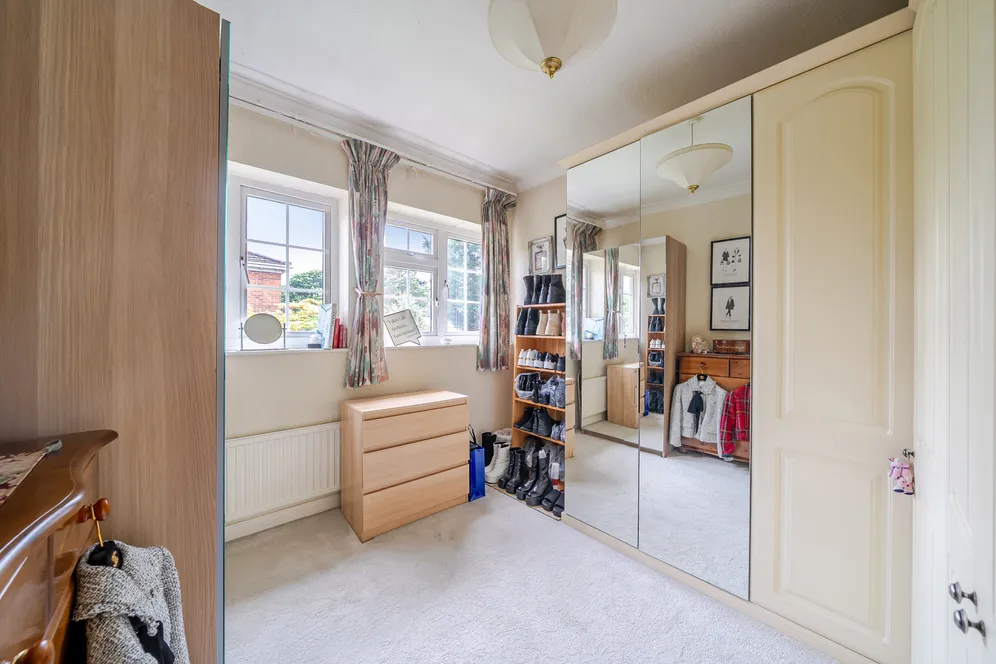 Crozier Drive, South Croydon, CR2 photo 19