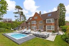 Woodland Way, Tadworth, KT20 photo 1