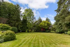 Woodland Way, Tadworth, KT20 photo 9