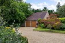 Woodland Way, Tadworth, KT20 photo 19