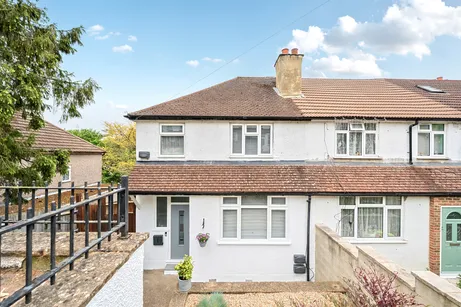 Cromwell Road, Caterham, CR3