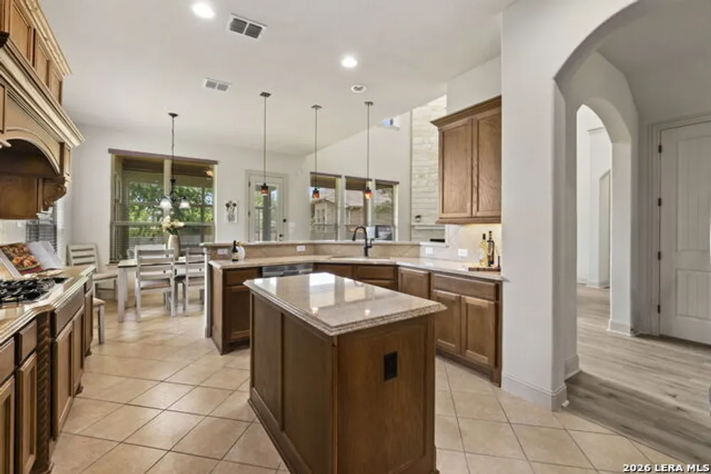 5211 Anemone, San Antonio, TX 78253