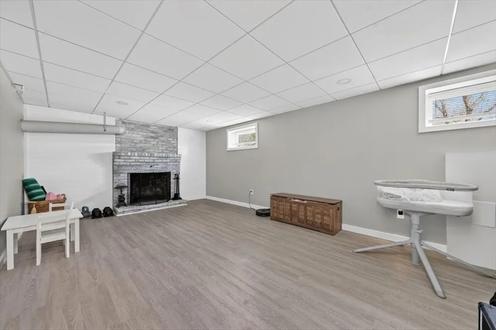 78 May Terrace, Weymouth, MA 02190