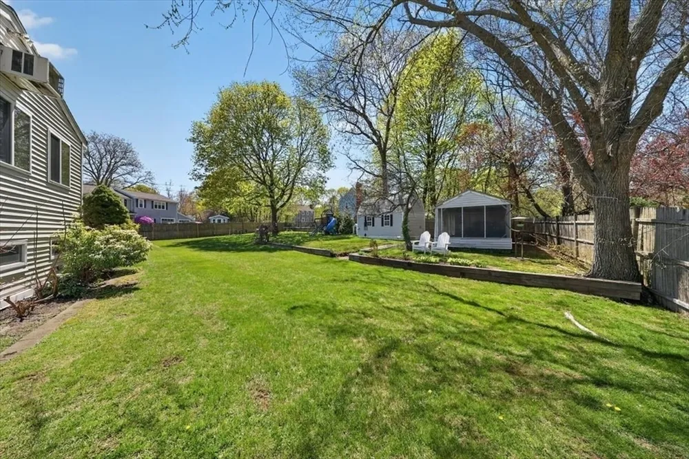 78 May Terrace, Weymouth, MA 02190
