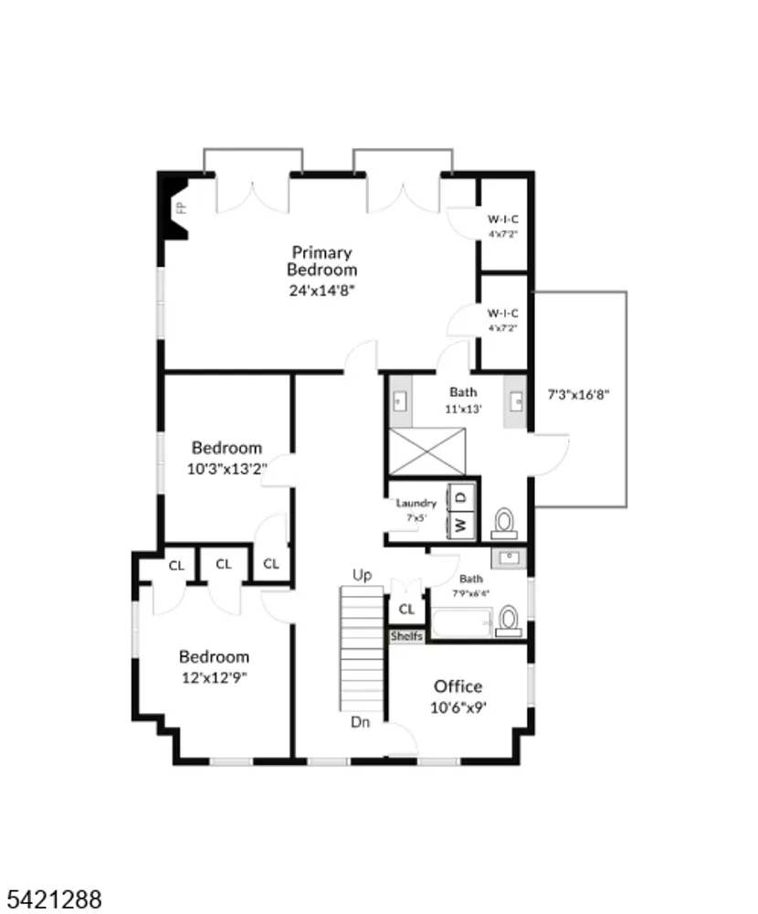 17 Briarcliff Rd, Mountain Lakes, NJ 07046