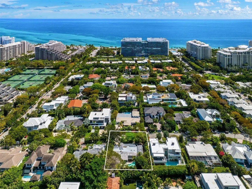 346 Gulf Rd, Key Biscayne, FL 33149