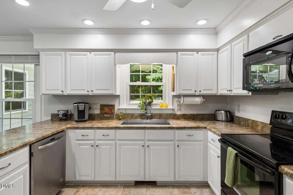 4216 Ragsdale Ct, Fuquay Varina, NC 27526