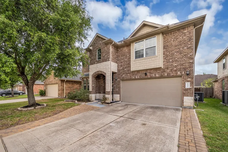 1230 Maple Ace Dr, Katy, TX 77493
