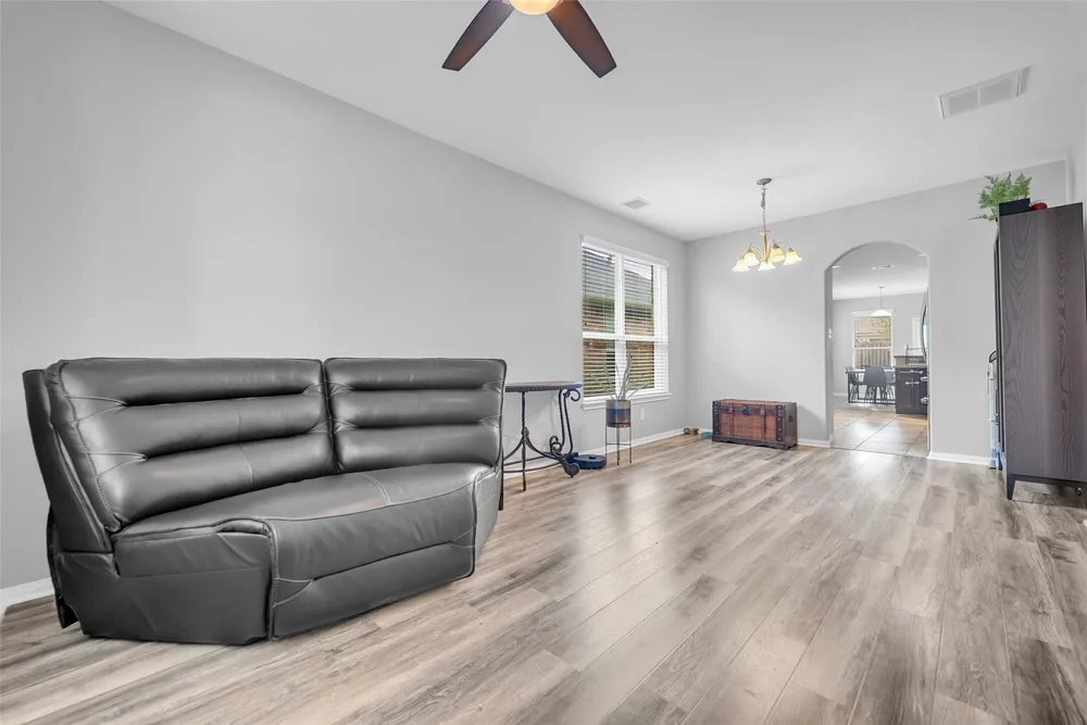 1230 Maple Ace Dr, Katy, TX 77493