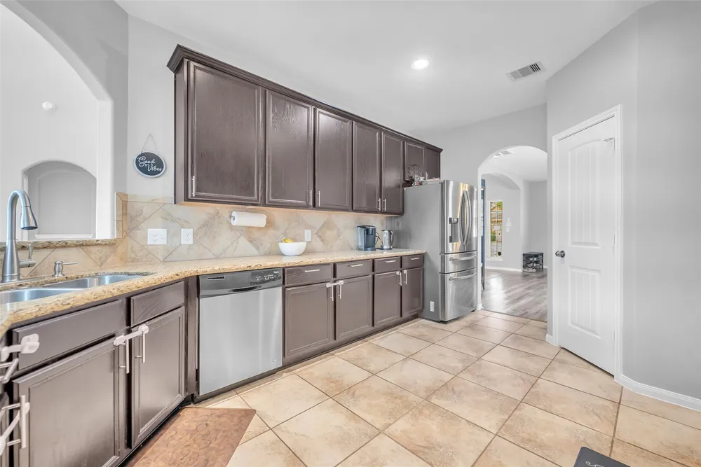 1230 Maple Ace Dr, Katy, TX 77493