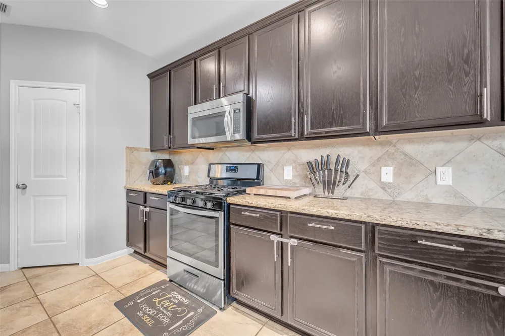 1230 Maple Ace Dr, Katy, TX 77493